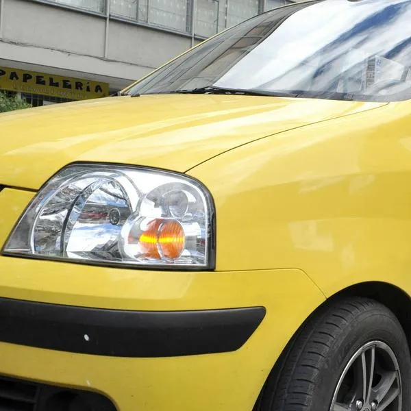 Pico y placa para taxistas en Medellín.
