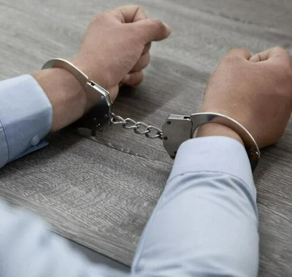 Bogotá: capturaron a estafadores que se hacían pasar por funcionarios públicos