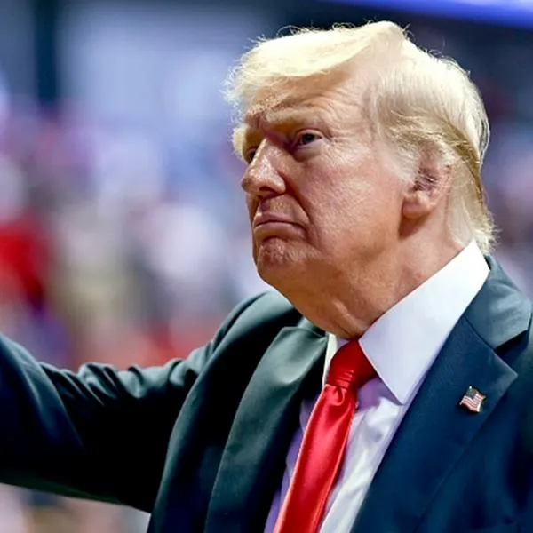 Donald Trump, que dice que Kamala Harris se "volvió negra" para elecciones de EE. UU.