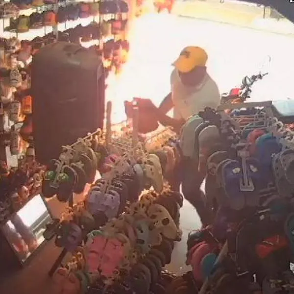 Mujer a quien su expareja le incendió almacén había denunciado maltrato hace dos meses