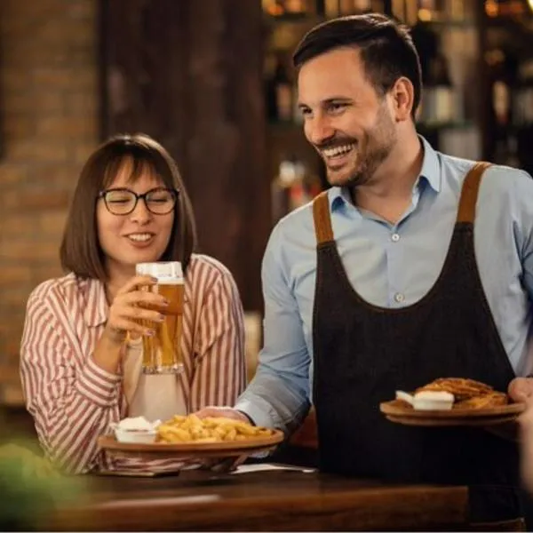 ¿Cuánto cuesta poner un restaurante en Colombia? 'Influencer' muestra claves