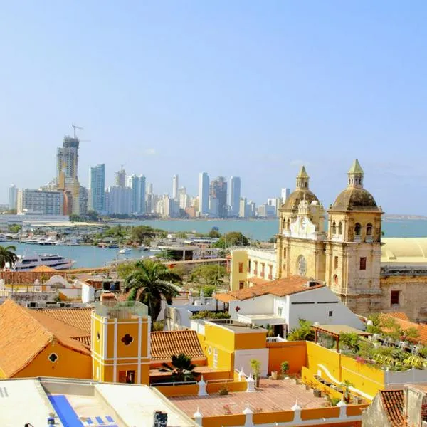 ¿Cuánto cuesta ir a Cartagena en carro desde Bogotá? Comparación con precios de avión