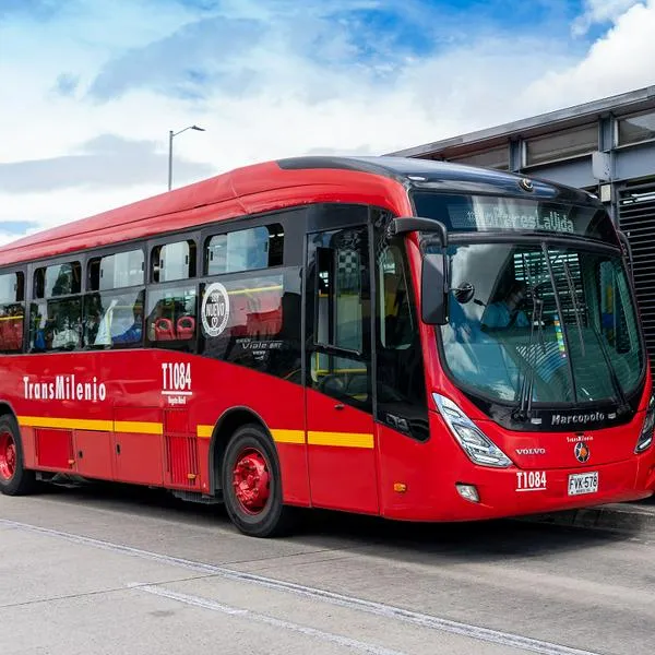 Transmilenio, en nota sobre cuándo pagan subsidio de transporte escolar en Bogotá