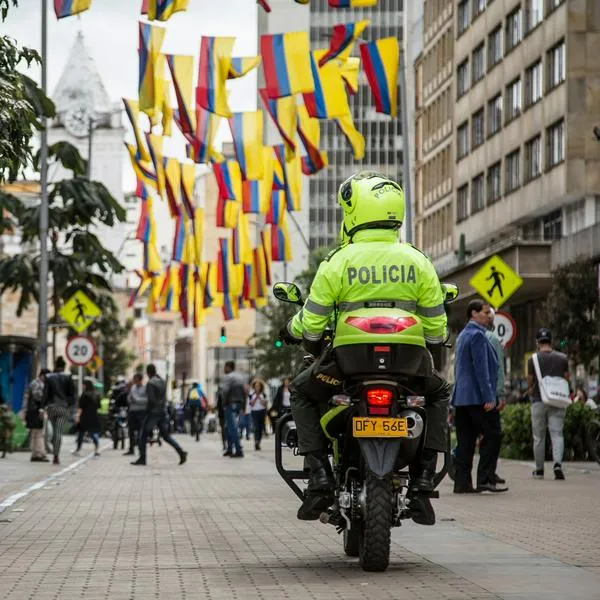 Cuánto valen las multas que más les imponen en Colombia a los peatones