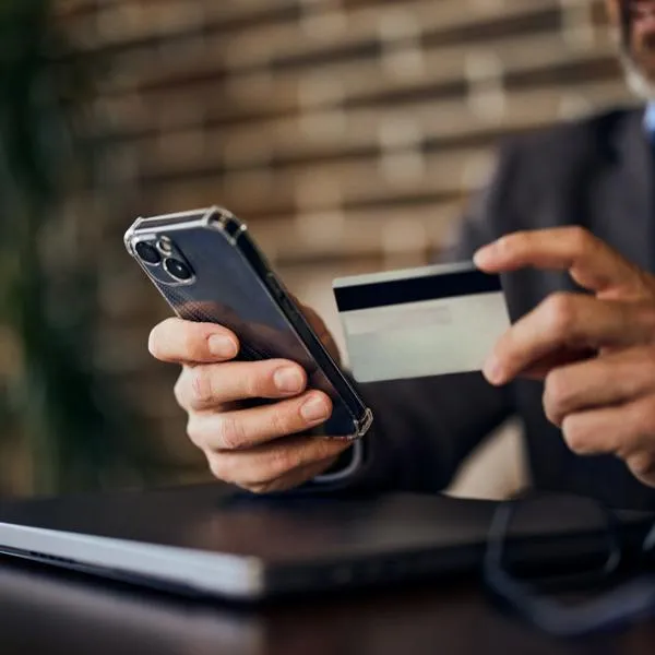 Aclaran cuánto es el límite de consumor de una tarjeta de crédito para no declarar renta, obligación que se debe presentar en los próximos días. 