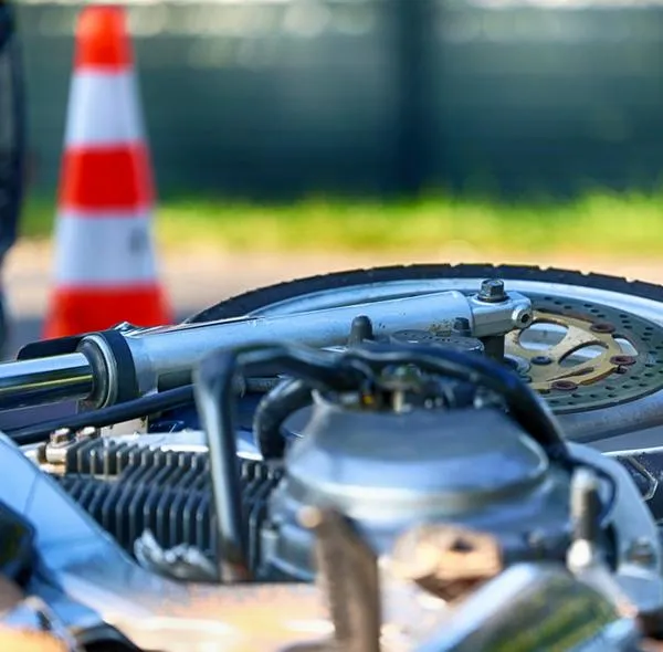 Fuerte accidente dejó a motociclista atropellado por tractomula al sur de Bogotá