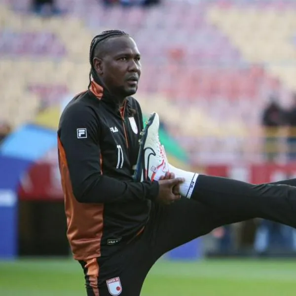 Hugo Rodallega, a quien se le vence el contrato con Santa Fe en diciembre y Eduardo Méndez dice que ya está en conversaciones.