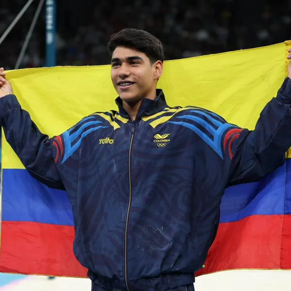 Ángel Barajas, medallista de plata, tuvo mensaje de Magnus Scheving, de Lazytown