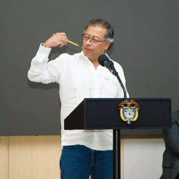Gustavo Petro cumple 2 años de su mandato y hay una "crisis de las expectativas"