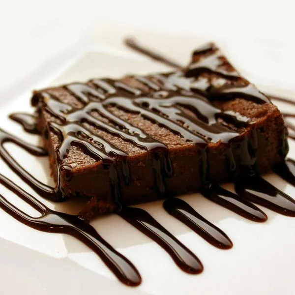 Receta para preparar brownie en casa, postres después de almuerzo