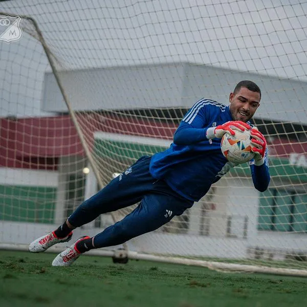 Álvaro Montero se queda en Millonarios.