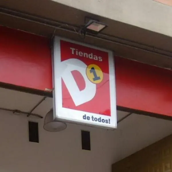 D1 estrenó su marca de ropa y se podrá conseguir en sus supermercados desde hoy