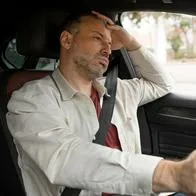 La vuelta (obligatoria) que dueños de carro y moto olvidan hacer y los pone a sudar frío
