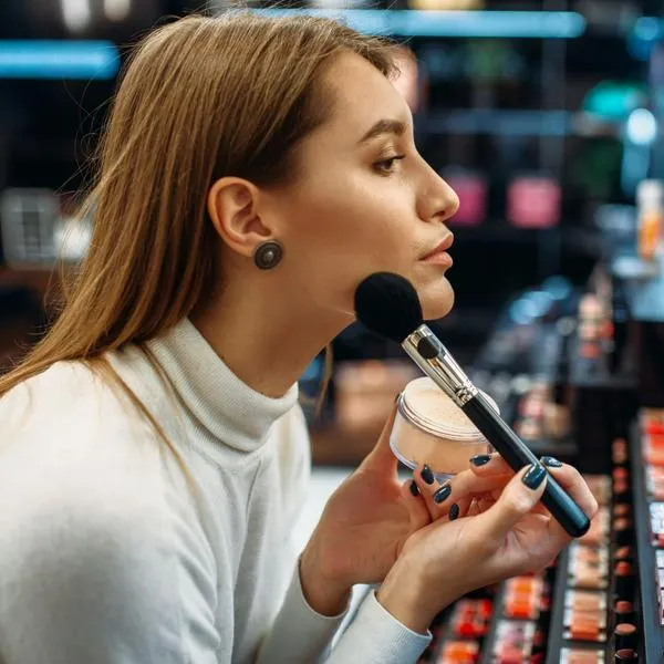 Quiebra Avon en Estados Unidos: qué pasará con venta de cosméticos en Colombia