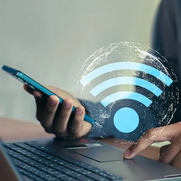 Recomendación para los que usan wifi en aeropuertos. 