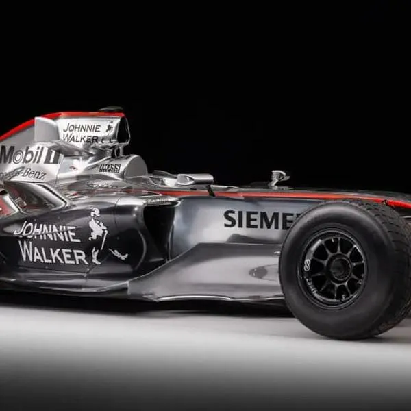 Será subastado el vehículo que compartieron Juan Pablo Montoya y Lewis Hamilton: Este es su valor