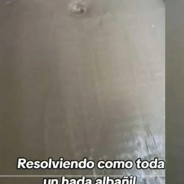 Joven le quitó las rayas al lavadero para evitar que su mamá se lastimara y video es viral