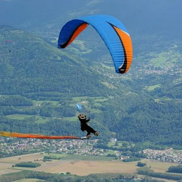 Muere parapentista en pleno vuelo, en jurisdicción de Barbosa