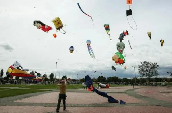 Los mejores parques de Bogotá para elevar cometas en agosto: recomendaciones y consejos