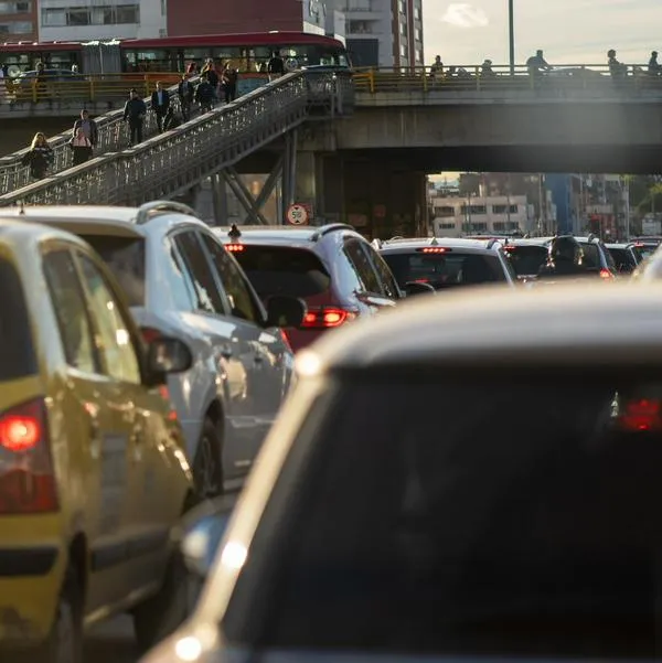 Preocupación de bogotanos por pico y placa los puentes festivos en la ciudad