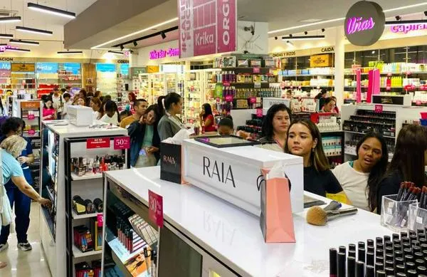 El retail de maquillaje Krika abre nueva tienda en Bogotá; consumo de categoría crece 37 %