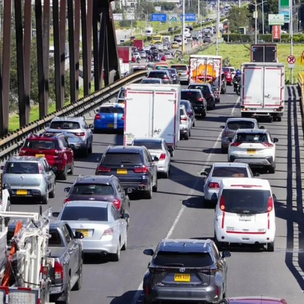 Pico y placa regional de este lunes festivo: horarios para entrar a Bogotá y multa