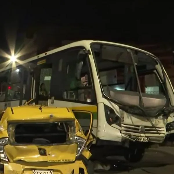 Accidente en barrio Manrique de Medellín dejó 17 heridos y un muerto: detalles