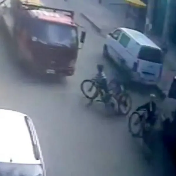Video del accidente de Kevin Gómez, niño ciclista arrollado en Soacha por camión