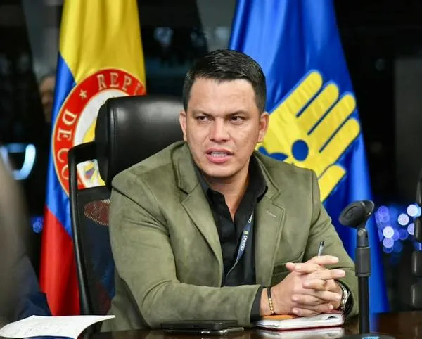 Dicen si habrá o no cambios en el impuesto 4X1.000 en Colombia; ¿ Petro meterá reversazo?