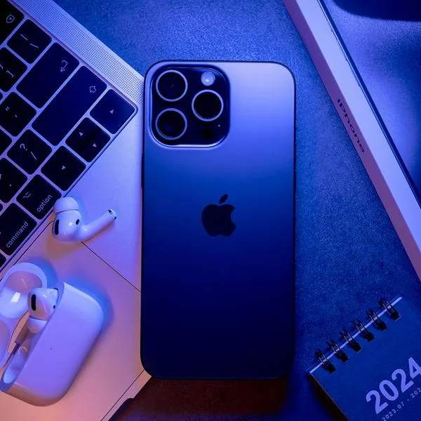 ¿Qué es mejor comprar el iPhone 15 o esperar el 16? 