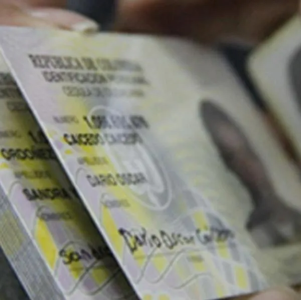 ¿Cuál es el nombre más común en Bogotá? Según la IA revise si hay tocayos