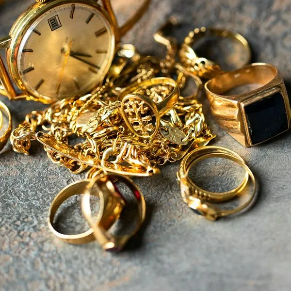 Nueva subasta de joyería y metales preciosos en Colombia; Dian ya puso las condiciones y así puede aplicar. Hay elegantes relojes, anillos y más.