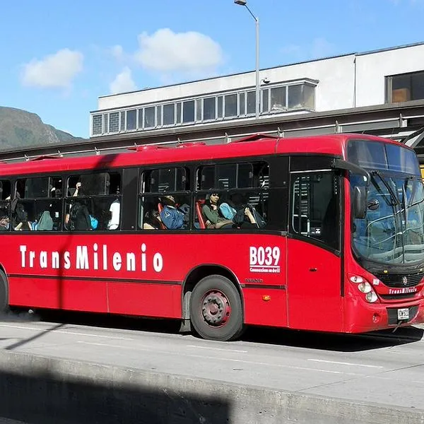Transmilenio, en nota sobre cómo solicitar grabaciones de bus o estaciones