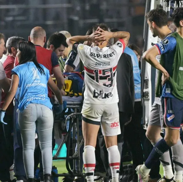 La esposa de Juan Izquierdo, jugador que se desmayó en la Copa Libertadores, dio un desgarrador mensaje e hizo pedido: "Recen por él". 