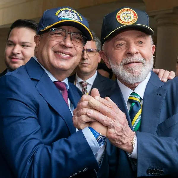 El presidente Gustavo Petro, con su homólogo brasileño Lula da Silva.