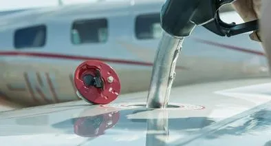 Ecopetrol, ministerios de Minas y Transporte hablan por combustible para aviones