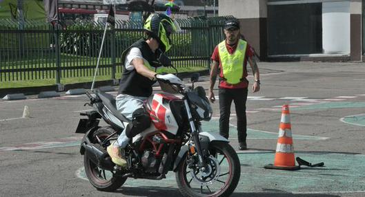 Hay nuevo curso de conducción gratuito para motociclistas: así puede inscribirse