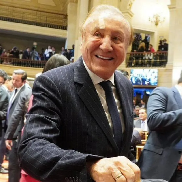 En UCI luchando contra el cáncer: Rodolfo Hernández sigue en delicado estado de salud y necesita donantes de plaquetas  