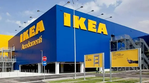 Ikea organiza los últimos muebles en su nueva tienda en Envigado, ¿cuándo abre sus puertas a los hogares paisas?