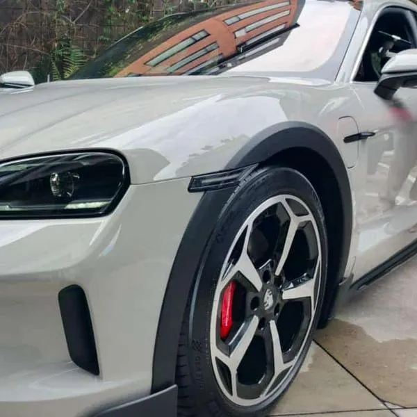 Nuevas versiones del Porsche Taycan eléctrico llegan a Colombia