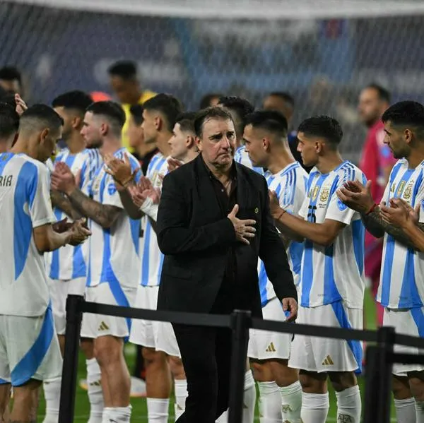 Néstor Lorenzo, tranquilo por Bogotá.