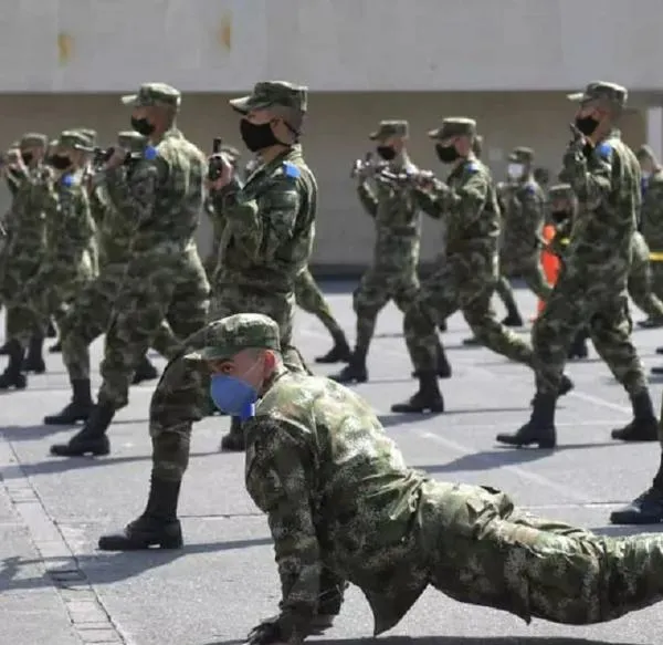 Proyecto de ley propone servicio militar alternativo en Cuerpo de Bomberos
