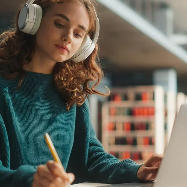 Platzi abrió su plataforma gratuita por 3 días y acceder a más de 1.000 cursos