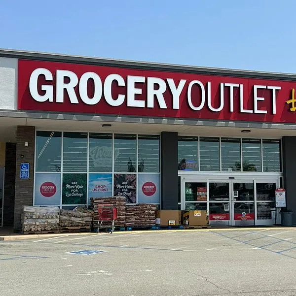 Supermercado de Estados Unidos, en nota sobre los más baratos, según clientes 