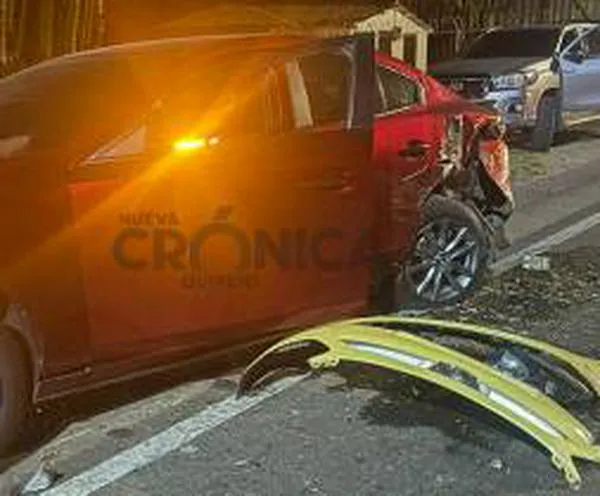 Taxista presuntamente borracho generó aparatoso accidente de tránsito
