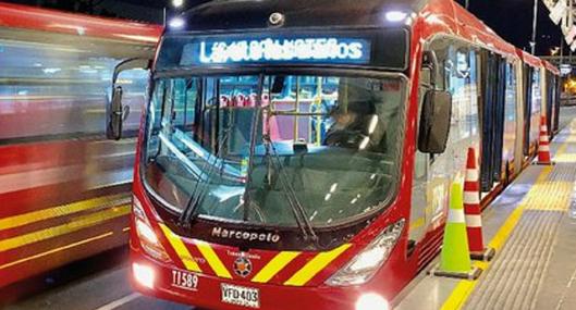 Imagen de referencia de Transmilenio para contextualizar el caso de asesinato de un vigilante a un supuesto colado en Bogotá