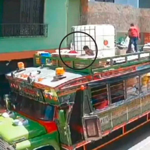 Un niño sería el responsable del incendio de una chiva en San Rafael que dejó una mujer muerta