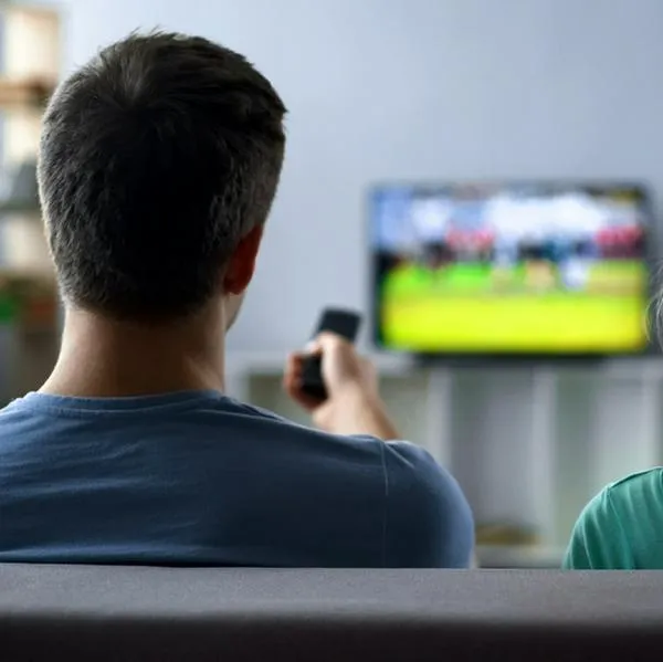 IPTV en Colombia recibió sanción y multa por emitir los canales de Directv