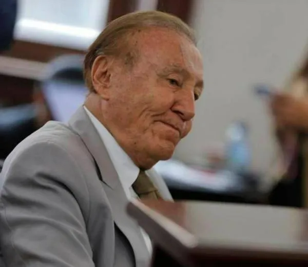 Rodolfo Hernández estaría en coma inducido e intubado por grave enfermedad