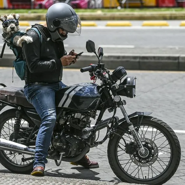 Cambio en comprar moto en Colombia por certificación de llantas: ¿cómo funciona?